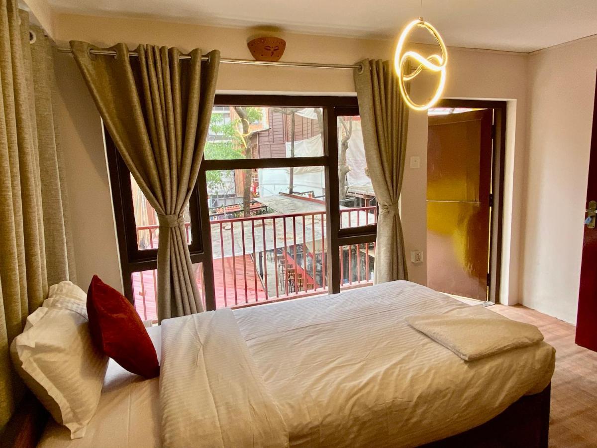 Hotel Pala Kathmandu Buitenkant foto