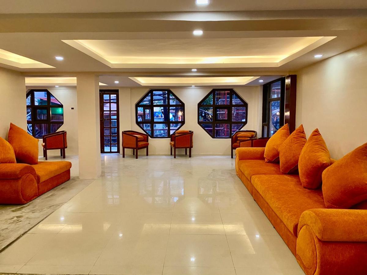 Hotel Pala Kathmandu Buitenkant foto