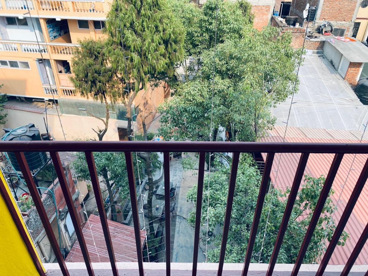 Hotel Pala Kathmandu Buitenkant foto