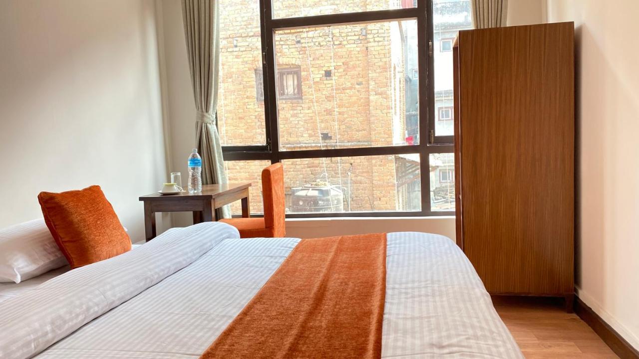 Hotel Pala Kathmandu Buitenkant foto