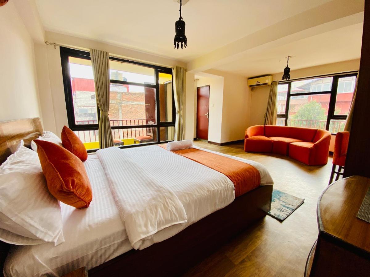 Hotel Pala Kathmandu Buitenkant foto