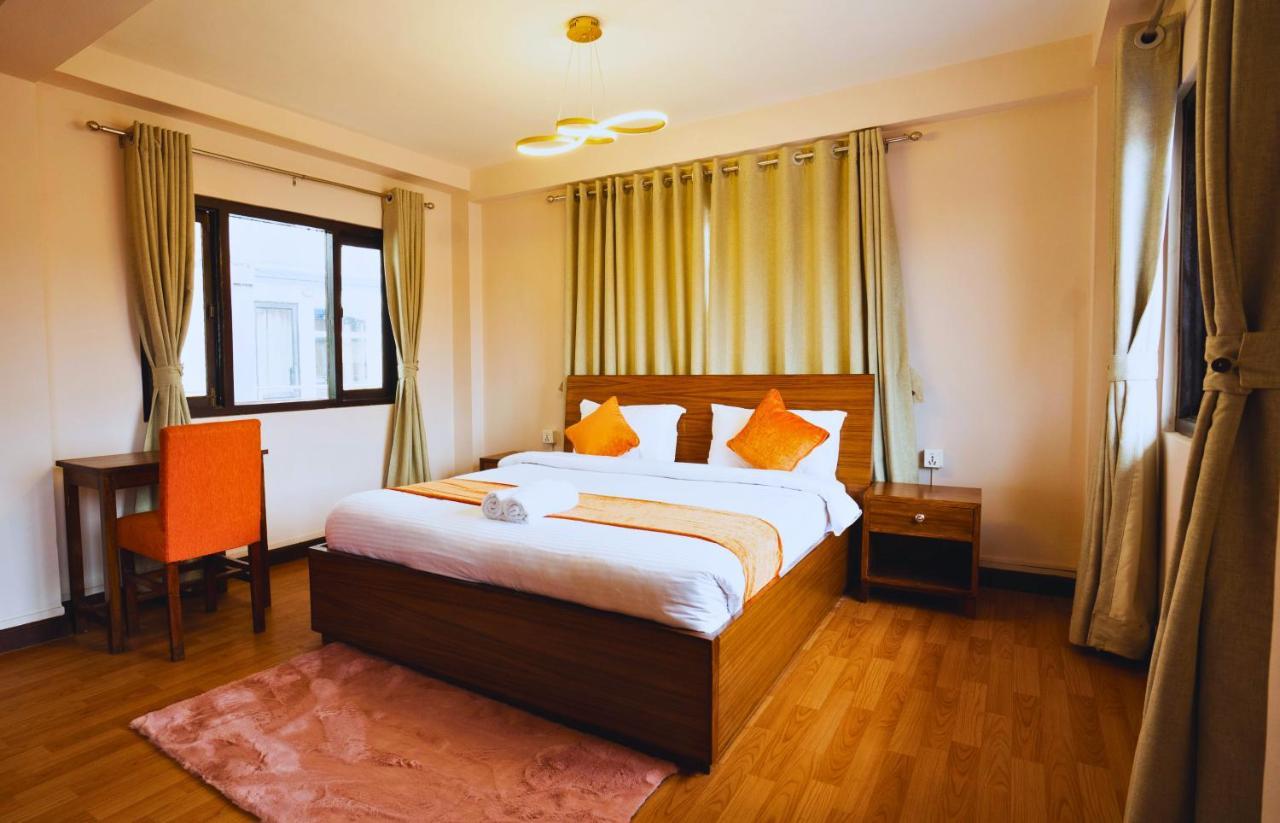 Hotel Pala Kathmandu Buitenkant foto
