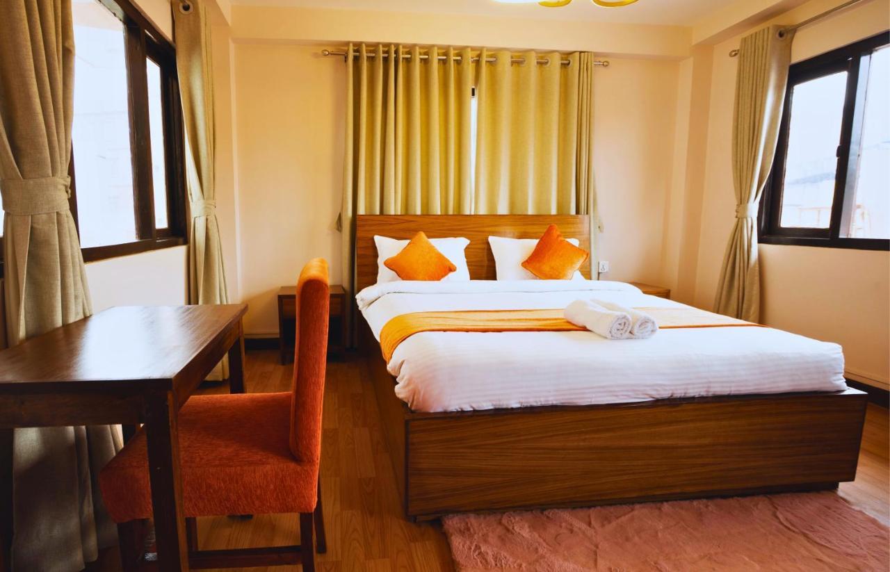 Hotel Pala Kathmandu Buitenkant foto